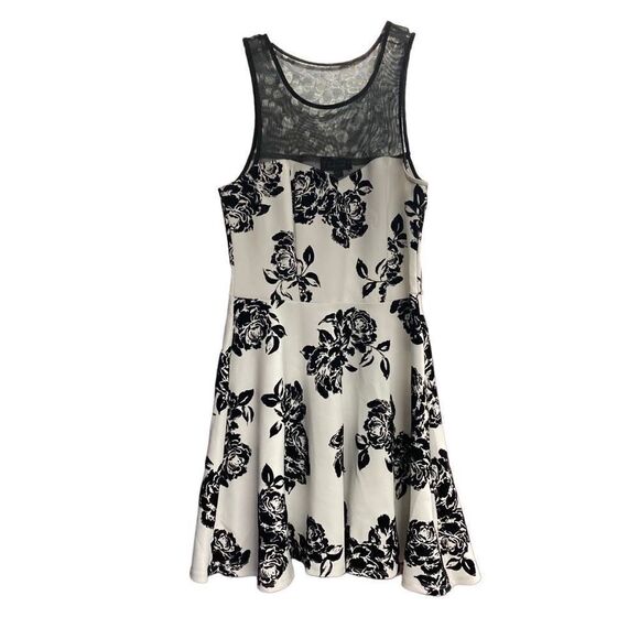 TRIXXI White & Black Evening Cocktail Velvet Accent Dress Size Medium - Picture 2 of 10